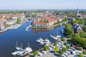 Emdens Alter Binnenhafen am Morgen (Foto: Tobias Bruns)