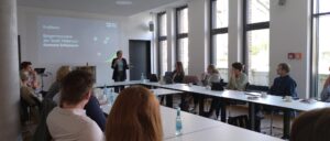 Impulsvortrag beim Netzwerktreffen Revitalisierung Innenstadt in Pattensen (Foto: Merret Hoffmann)