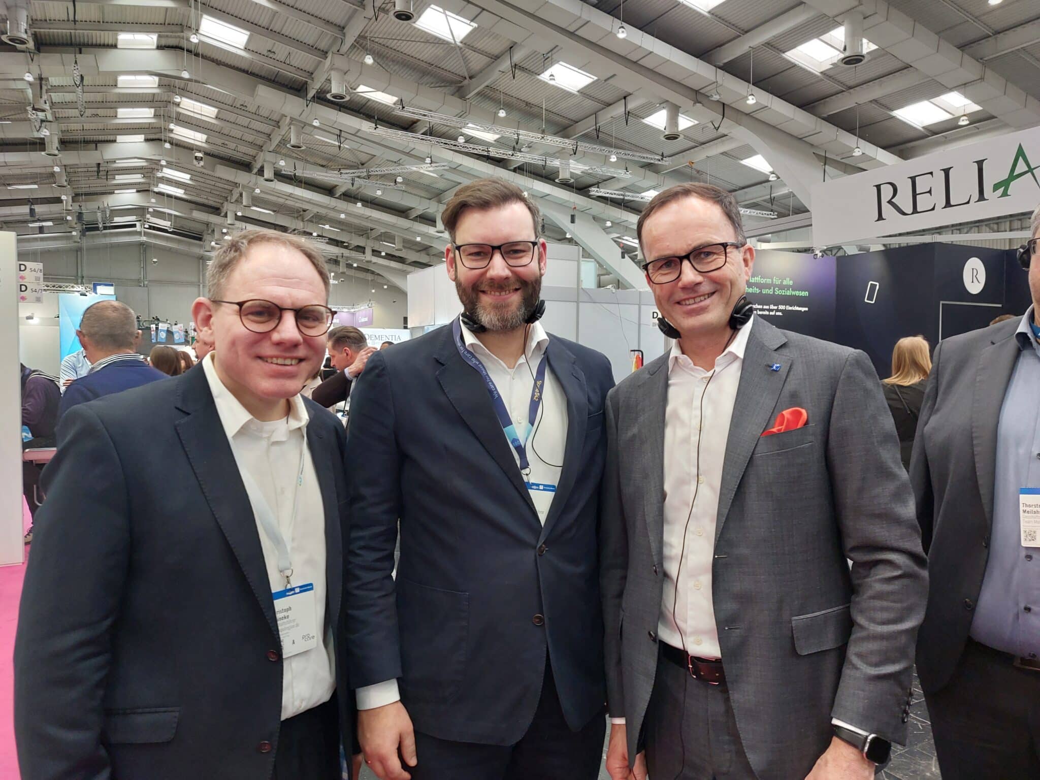 Christoph Meineke, Benedikt Hüppe und Dr. Jochen Köckler (Foto: Jennifer Bullert)