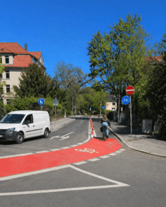 Göttinger Schildweg: Neue protected bike lane (Foto: Stadt Göttingen)