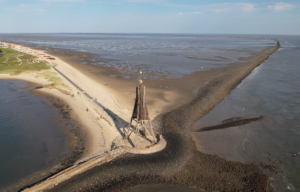 Blick ins Wattenmeer bei Cuxhaven (Foto: Laurent Heinemann, NORD DROHNE)